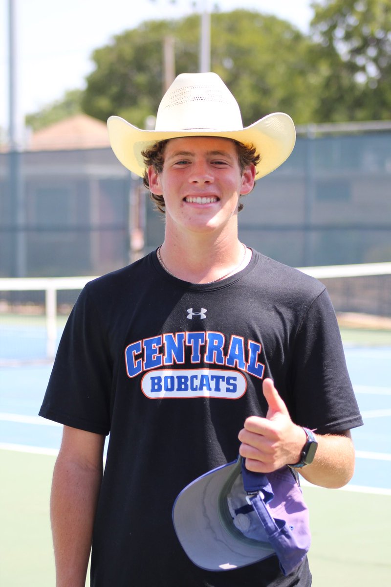 Central Tennis goes 2-0 on the day in the Abilene Team pool play! Great wind over LBK Monterey (12-3) &amp; LBK Coronado (10-1)! Day ✌🏼 tomorrow vs. Canyon Randall &amp; LBK High! #Sic’em #STAC 🎾💯🔥