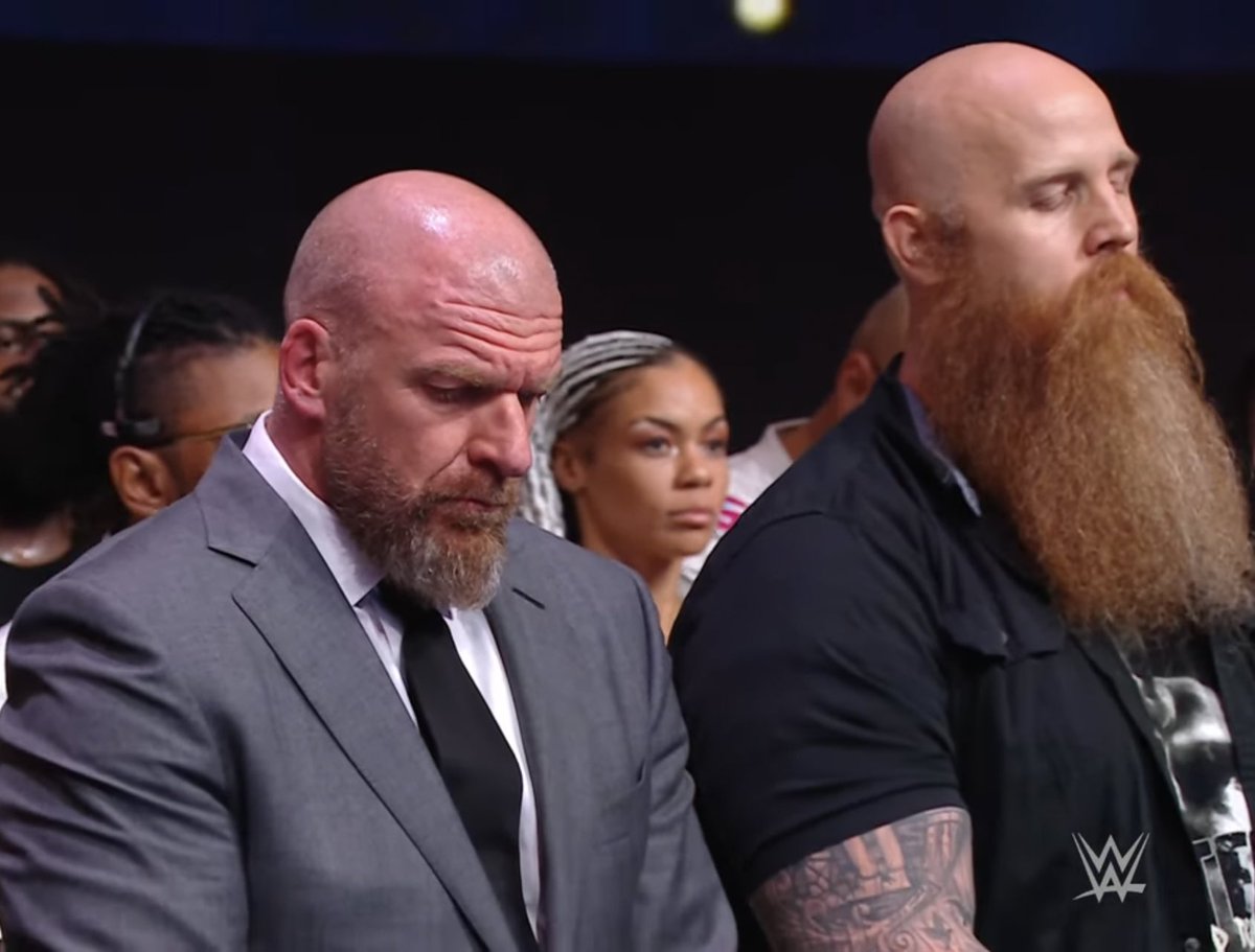 RogerTheOTC's tweet photo. Really nice of Triple H for inviting Erick Rowan and Braun Strowman to come into SmackDown tonight to pay tribute to their friend, Bray Wyatt. #BrayWyattForever 🤍🕊️🙏🏼 https://t.co/MEMUfW1e8m
