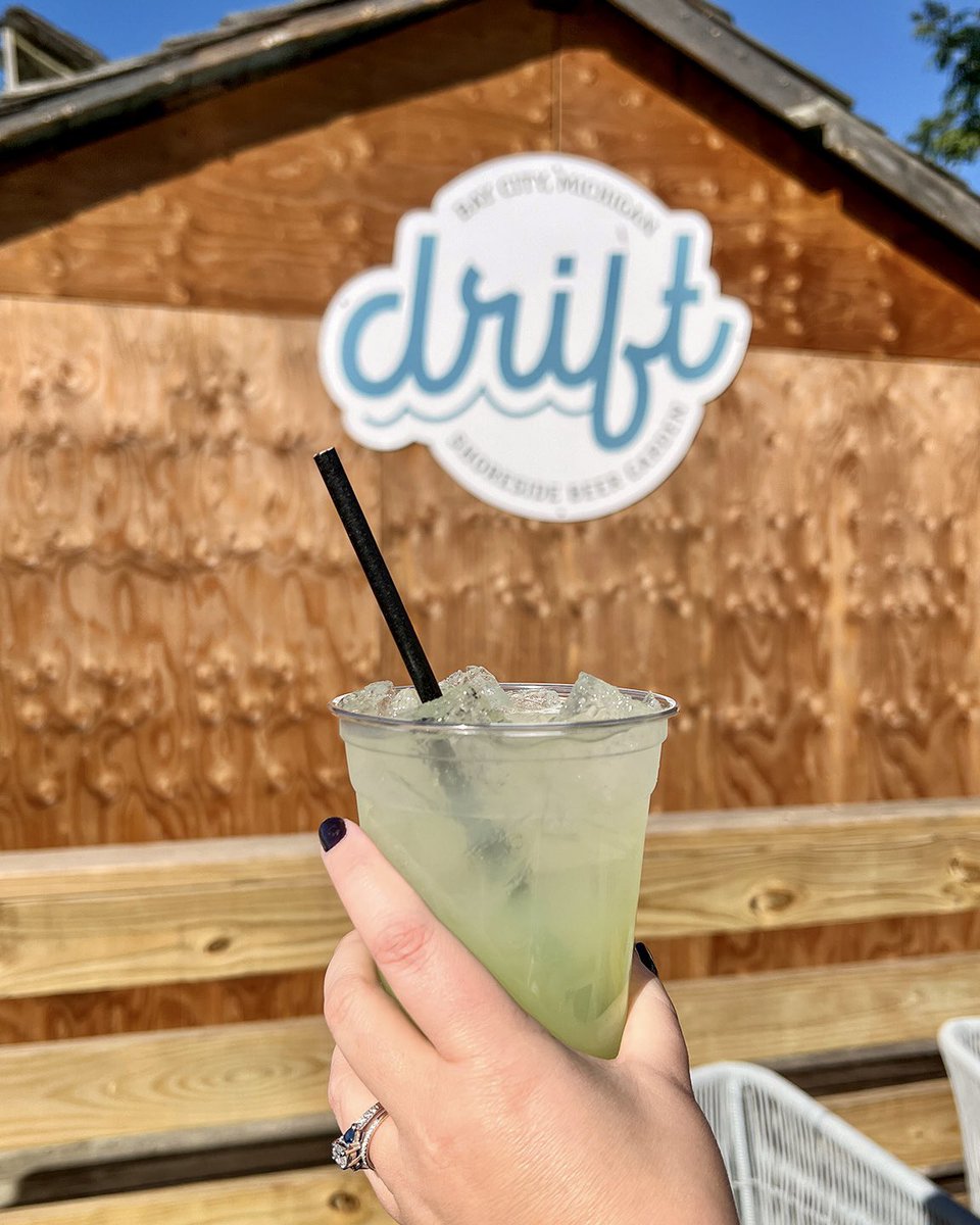 Michigan Chews & Brews tweet media