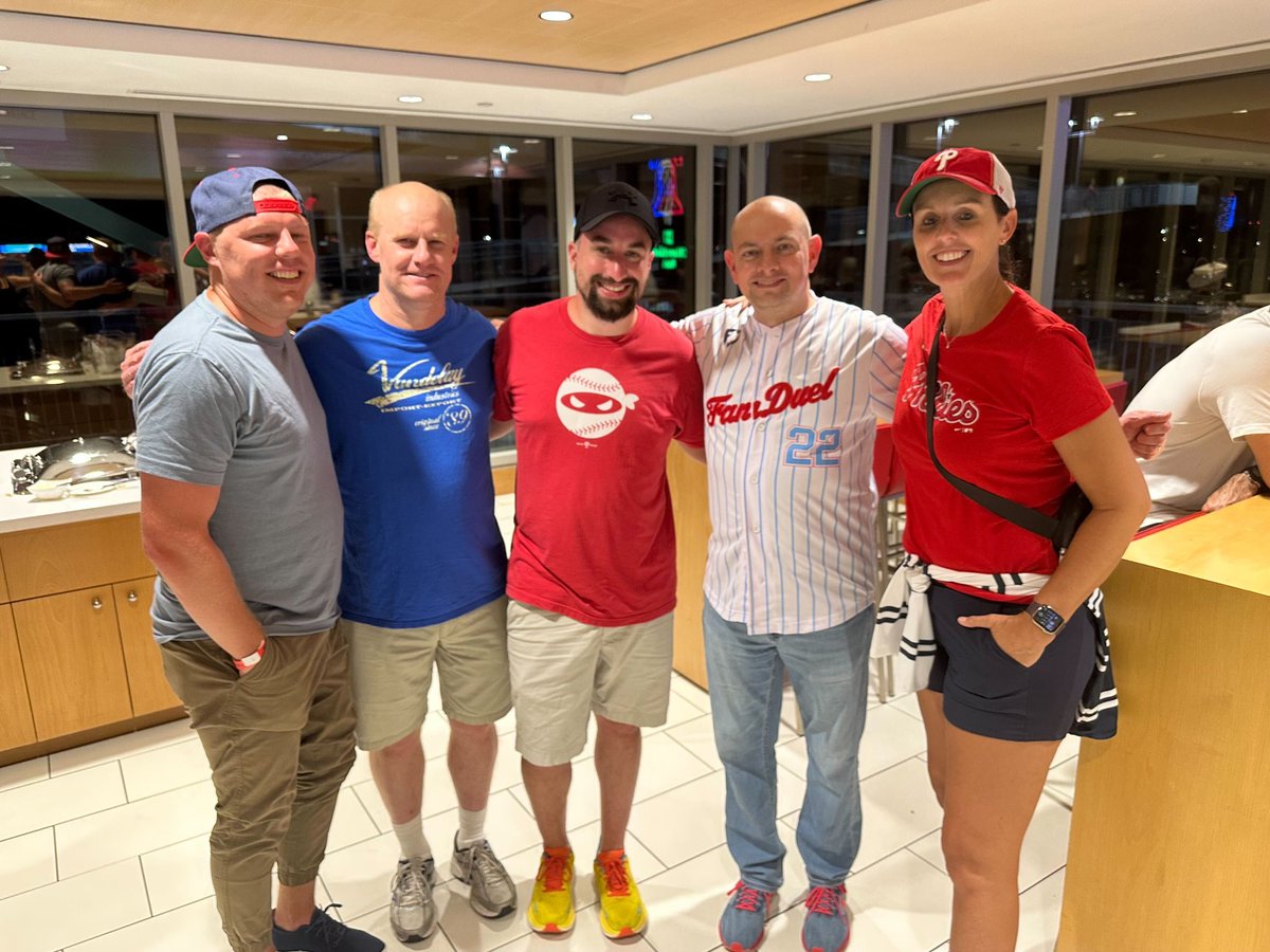 RotoGrinders (@rotogrinders) on Twitter photo 🙌 Good luck to <a href="/erikbeimfohr/">Erik Beimfohr 🙌</a>, <a href="/davepotts2/">Dave Potts</a>, <a href="/MrTuttle05/">Dan Gaspar</a>, <a href="/jbresl/">Squirrel Patrol</a> and <a href="/krayton12/">Kristi Metzger</a> at the FanDuel WFBC Live Final this weekend! 🙌 Good luck to <a href="/erikbeimfohr/">Erik Beimfohr 🙌</a>, <a href="/davepotts2/">Dave Potts</a>, <a href="/MrTuttle05/">Dan Gaspar</a>, <a href="/jbresl/">Squirrel Patrol</a> and <a href="/krayton12/">Kristi Metzger</a> at the FanDuel WFBC Live Final this weekend!