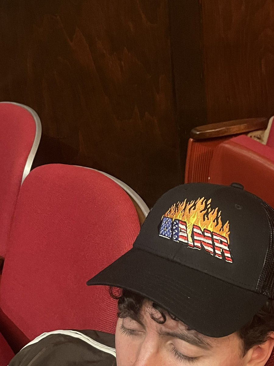 quicksixpacknow's tweet photo. North America tour starts tonight https://t.co/RlrGPJgvr9