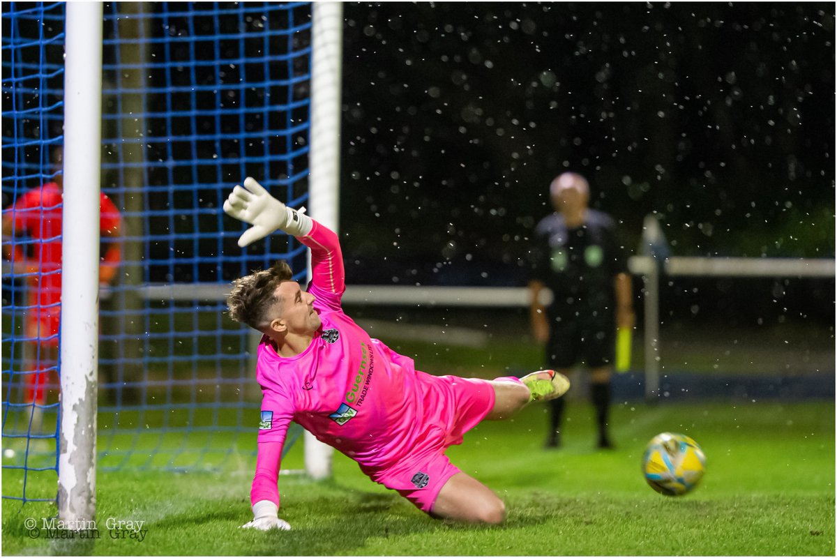 'Success... Silverware'... 🏆 @StMartinsAC emerged winners in yesterdays Rawlinson Cup Final against Vale Rec at The Track... winning the penalty shootout after normal time finished 0-0 guernseysportphotography.com 📸📸📸 #rawlinsoncup #cupfinal #guernseyfootball