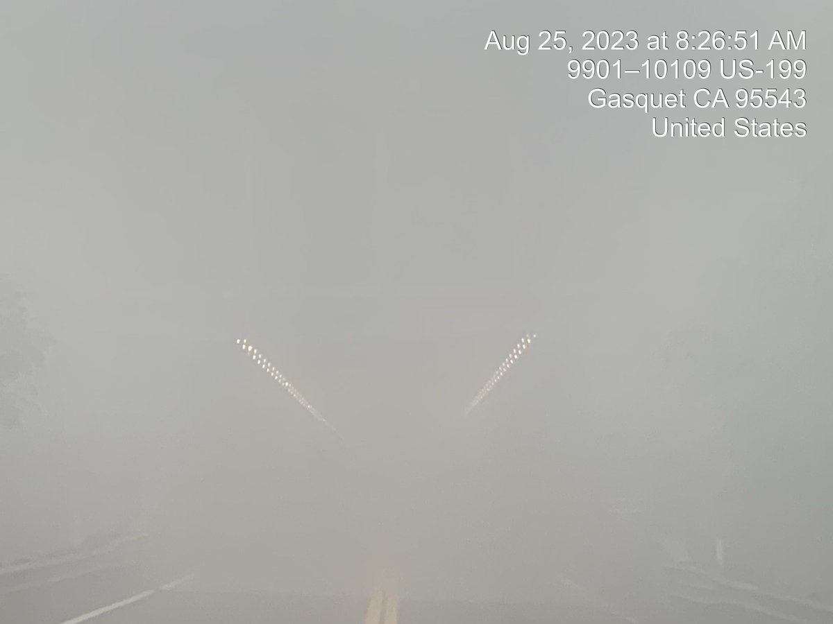 CaltransDist1's tweet photo. #US199 is closed in #DelNorteCounty from Hiouchi to the Oregon border (PM 6-36.4) due to the #SmithRiverComplexFire. Because of fire behavior and severe weather in Oregon, plans for a limited reopening to 1-way traffic control have been tentatively rescheduled to Wed. Aug. 30. https://t.co/ol08ztLrCE