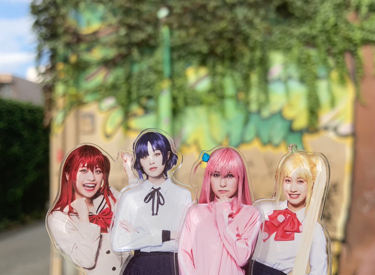 gotou hitori ,ijichi nijika multiple girls pink jacket 4girls pink hair hair ornament long hair cube hair ornament  illustration images