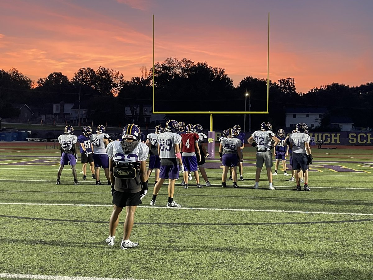 Jed Paulsen (@jjpaul53) on Twitter photo <a href="/bshsfootball/">BSHS Football</a> up at 5:15 every day this week w/ 100% attendance. Hard work, discipline and #homegrown love for the brotherhood = 1-0!!! #straightedges #earntheright <a href="/bshsfootball/">BSHS Football</a> up at 5:15 every day this week w/ 100% attendance. Hard work, discipline and #homegrown love for the brotherhood = 1-0!!! #straightedges #earntheright