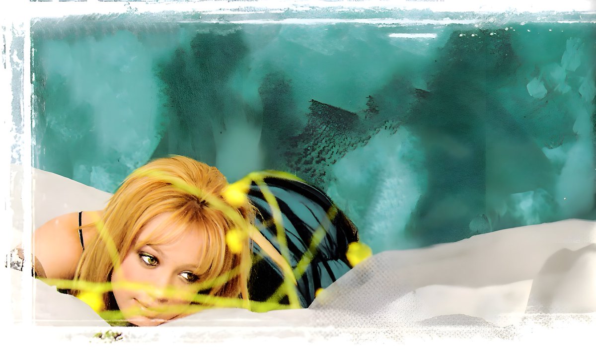 HS_Lohan's tweet photo. Today "Metamorphosis" by Hilary Duff turns 20 years, I hope we can have a special edition for the anniversary 😭💚
#20YearsOfMetamorphosis https://t.co/nGNeZU1HR5