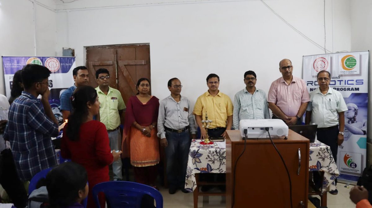 ihfc_tih's tweet photo. IHFC recently launched the NURTURE program under #DST, #NMICPS mission to empower the SC community. Starting with Mumbai, IHFC NURTURE Program recently reached West Bengal, Medinipur (West) empowering the SC #community.
#IHFC #underprivileged #NurtureProgram #IITD #educate https://t.co/DD8rXQNE9Z