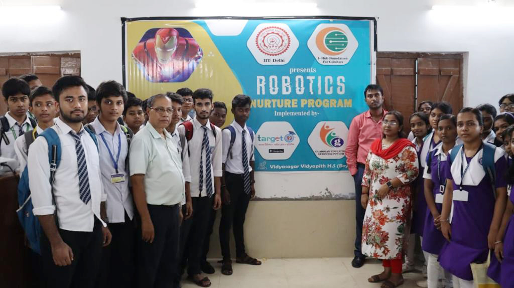 ihfc_tih's tweet photo. IHFC recently launched the NURTURE program under #DST, #NMICPS mission to empower the SC community. Starting with Mumbai, IHFC NURTURE Program recently reached West Bengal, Medinipur (West) empowering the SC #community.
#IHFC #underprivileged #NurtureProgram #IITD #educate https://t.co/DD8rXQNE9Z