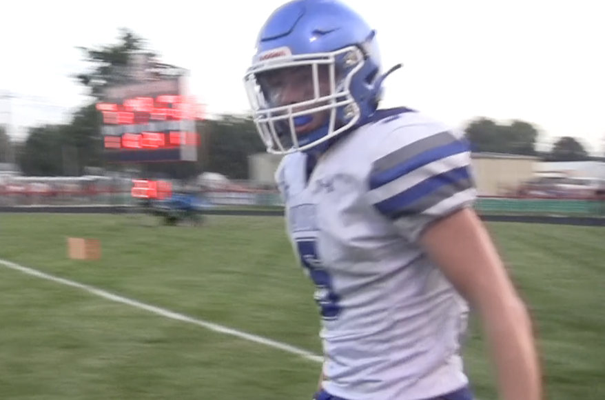 Channel1450com's tweet photo. Auburn Holds On Against New Berlin For Week One Win https://t.co/gVx0ZDx8p9 https://t.co/xpcBhKLS48