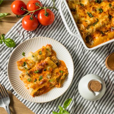CoghlansCooking's tweet photo. Check out. Our special offer. Italian Full Day Experience now reduced to only £99 last few places 
Call lisa on 01246 453131
@derbypromo https://t.co/2aMn3injd8