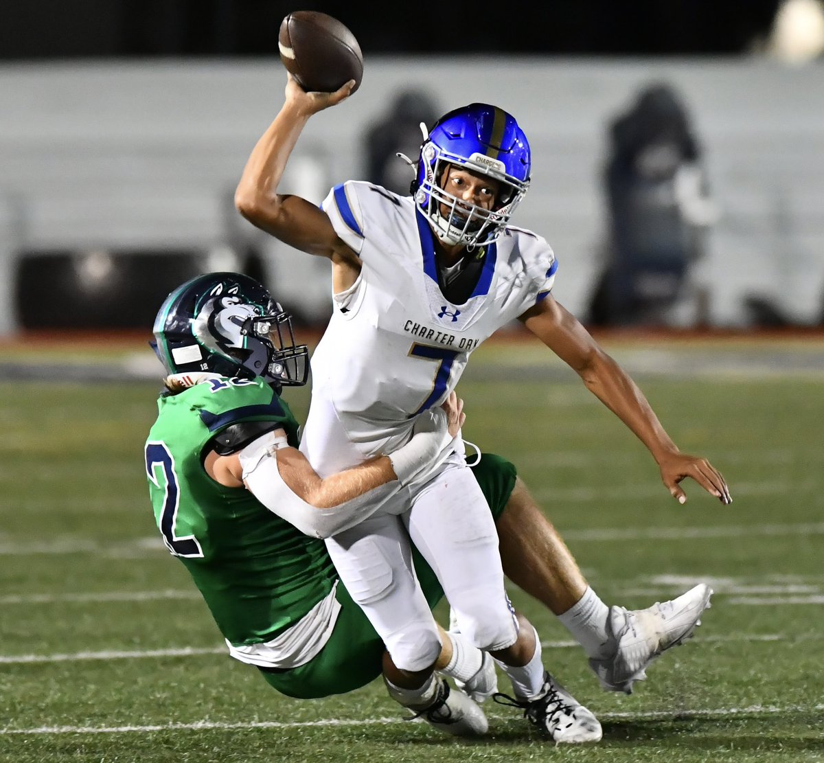 chchampsports's tweet photo. High school football
Chino Hills 21, Charter Oak 17 Final
Tyrese Boss 2TDs, 2INTs, including 100-yard INT return to give CHHS 21-17 lead with 6:05 left in game.
(Photos by Josh Thompson/Chino Valley Champion)
@k2mjohns @ChinoHills_FB @Sportscenetv @Papavitochino @210PrepSports https://t.co/ki2pMXE9tx