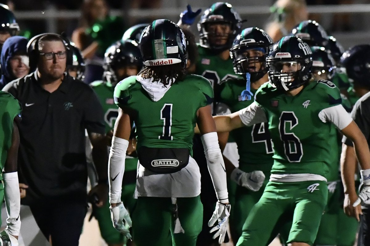 chchampsports's tweet photo. High school football
Chino Hills 21, Charter Oak 17 Final
Tyrese Boss 2TDs, 2INTs, including 100-yard INT return to give CHHS 21-17 lead with 6:05 left in game.
(Photos by Josh Thompson/Chino Valley Champion)
@k2mjohns @ChinoHills_FB @Sportscenetv @Papavitochino @210PrepSports https://t.co/ki2pMXE9tx