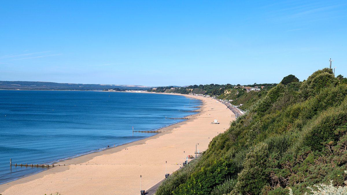 What photograph best describes your bank holiday? Steak - bbq, spider web - relaxing at home, person on bench - one last time at the beach, or English southern coast - on holiday. #berryphotography #BankHoliday #survey