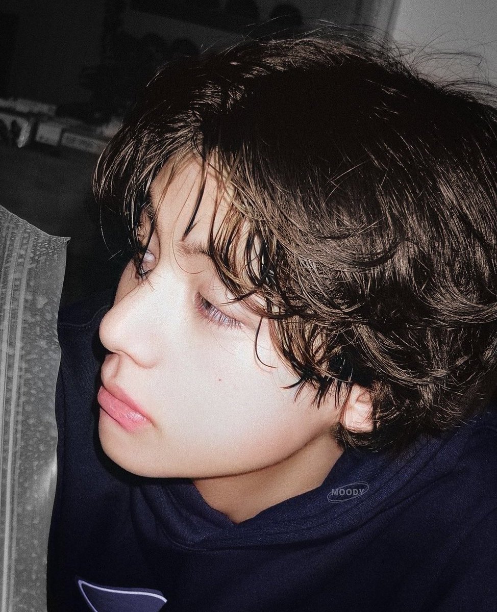 btsaresevennn's tweet image. — Horario del lanzamiento oficial de “SCENERY”, “WINTER BEAR” y “SNOW FLOWER” by #V!

🗓️ Domingo, 27 de agosto 
10:00 PM 🇸🇻🇬🇹🇨🇷🇭🇳🇳🇮🇲🇽
11:00 PM 🇪🇨🇵🇪🇨🇴🇵🇦
🗓️ Lunes, 28 de agosto
12:00 AM 🇻🇪🇩🇴🇧🇴🇵🇷🇨🇺🇵🇾🇨🇱
01:00 AM 🇺🇾🇦🇷🇧🇷
06:00 AM 🇪🇸