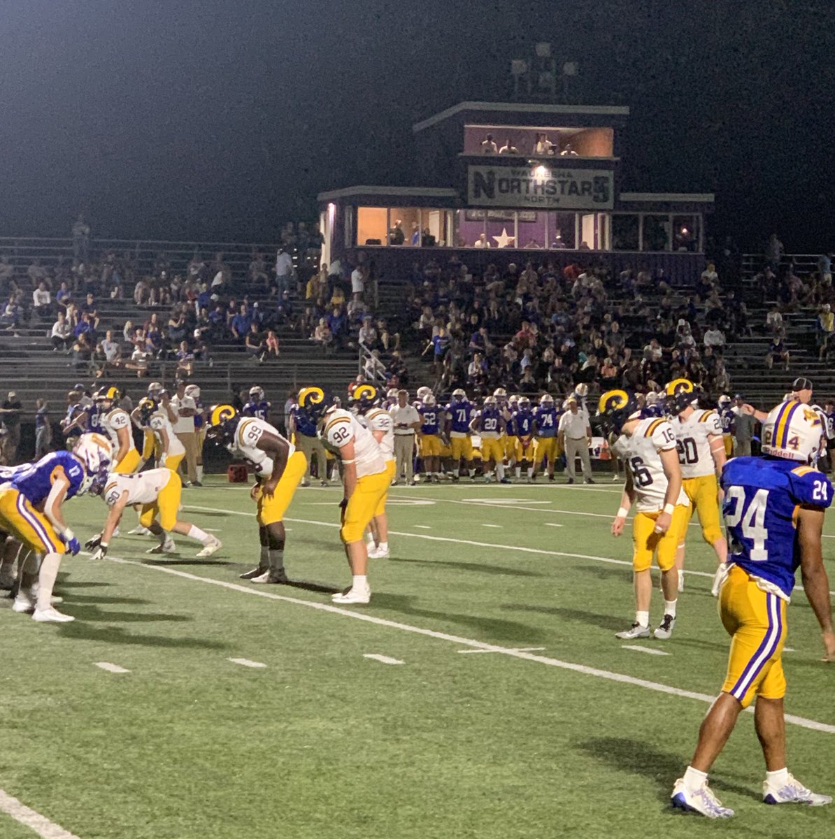 marquettehigh's tweet image. BIG WIN FOR @FootballMuhs!! #GoToppers