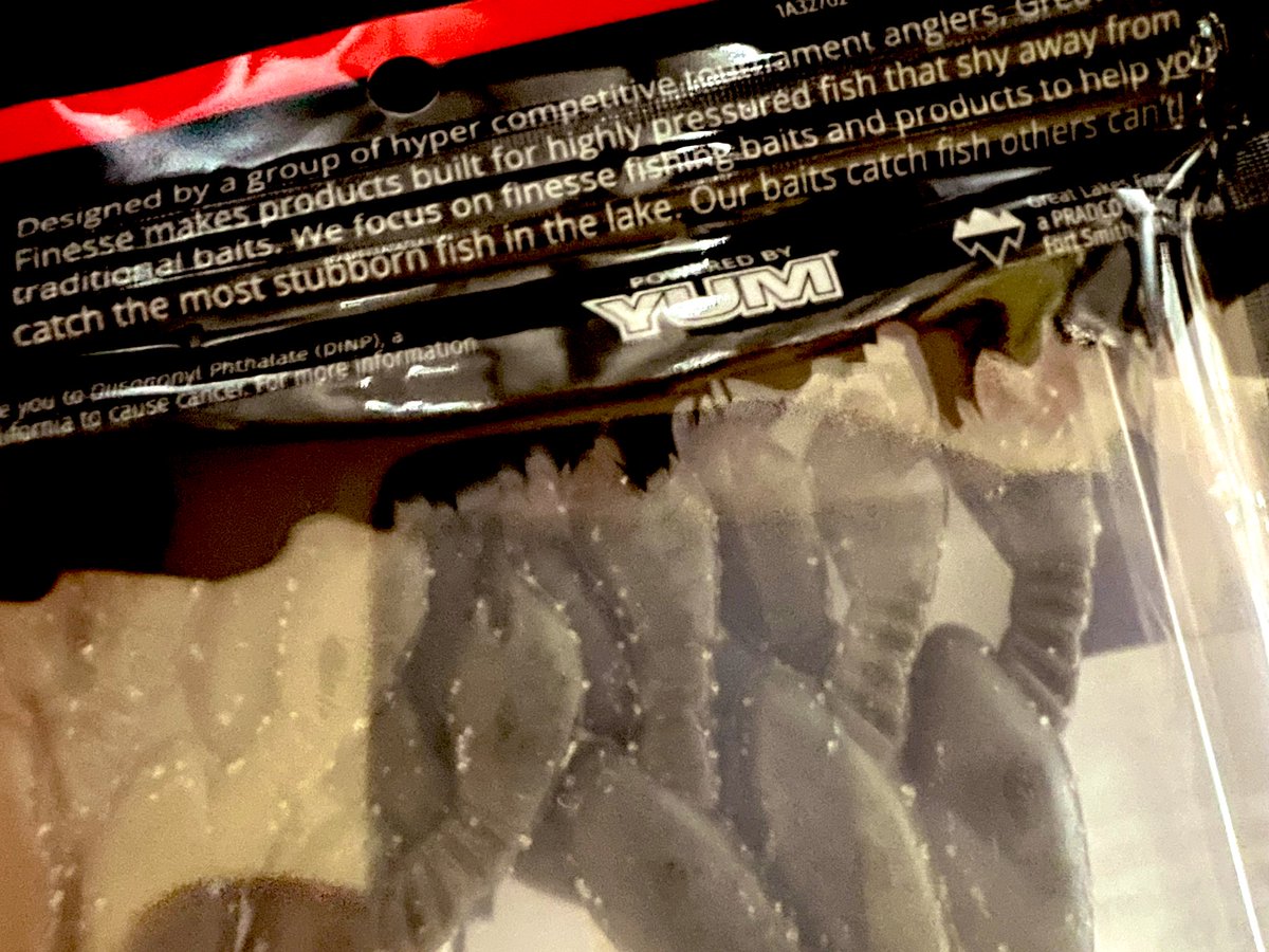 RoadGames's tweet photo. 試しにGreat Lakes 買ってみたけど、パッケージの裏にYUM って書いてあった。
#GreatLakes #savam #YUM https://t.co/tvez1TjQ00