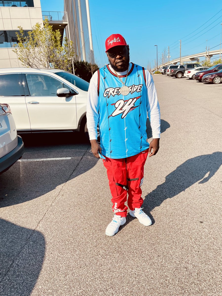 bigyodoe's tweet photo. #CS4L ⛈️🙇🏽‍♂️🖤 https://t.co/HLHPMXkRGX