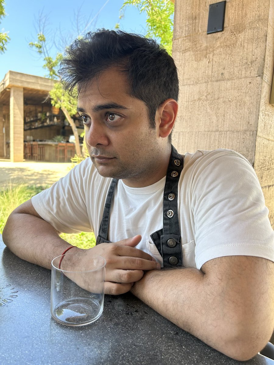NeerajKAfood's tweet photo. wife got a candid of me watching a cooking class. i've never before paid this level of attention to anything in my life https://t.co/nUsz9ynGsS