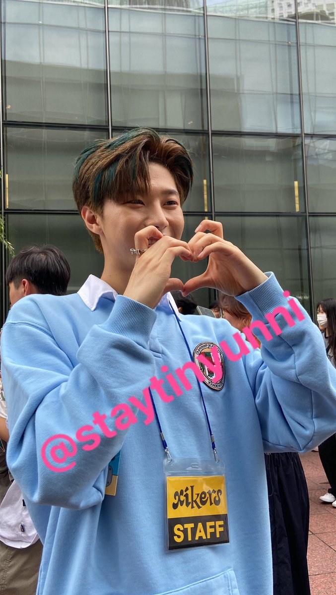 staytinyunni's tweet photo. Ahhhh they are so cute! #xikers #roady #musiccore #kpop #minifanmeet https://t.co/x7GJeB2Aep