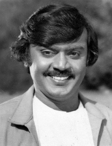 igtamil's tweet photo. Vijayakanth Photos Collection 😍😍😍

https://t.co/hmoZcC1W5j
#IndiaGlitz #Tamilactress #TamilCinema #Kollywood #Actress 
#TamilCinema #Kollywood #actor #tamilactors https://t.co/9dXs6xZYB9