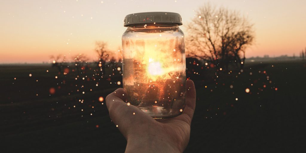 dannypang14's tweet photo. "Capturing brilliance: Because sometimes deep thoughts can't wait for a lightbulb moment." https://t.co/d4uRojuFpc