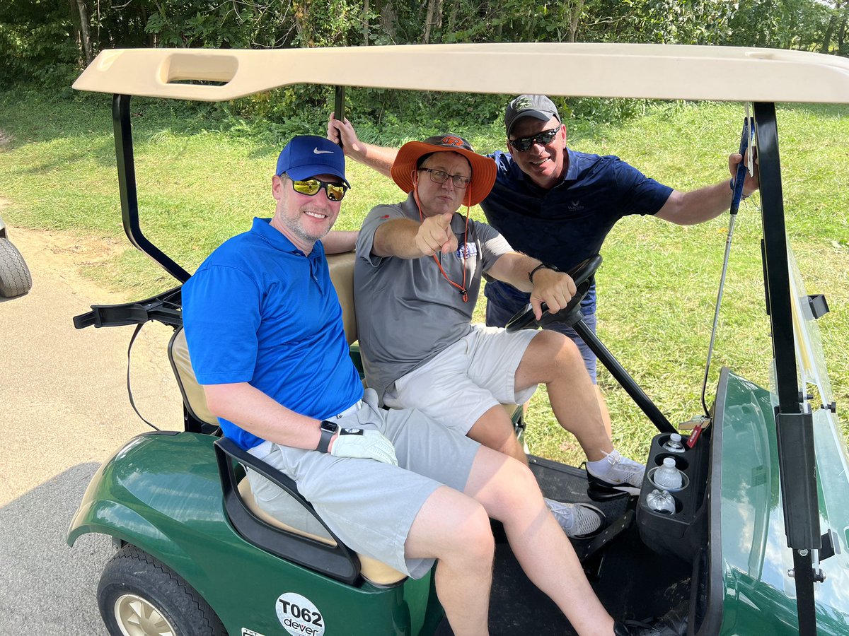 robgentilePT's tweet photo. Hardly melted at all at the @KySportsRadio  golf scramble! With @ryanlemond and @ovwrestling. Ok. Maybe a little melted. https://t.co/Lzvusep1M5