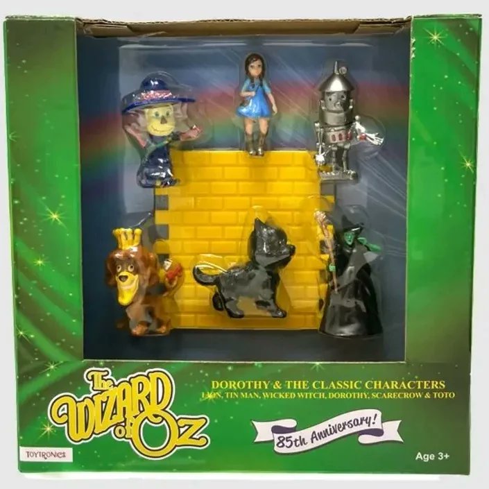 RonBaxleyJr's tweet photo. Baxley Bundling! Oz toys &amp; tomes for various homes! Toytronics gave author Ron Baxley Jr. a great deal on a small, bulk amount of sealed sets of "Legends of Oz: Dorothy's Return" figures with free shipping. -Will bundle with books. @ToyTronicsSales https://t.co/reEiKNS2xc