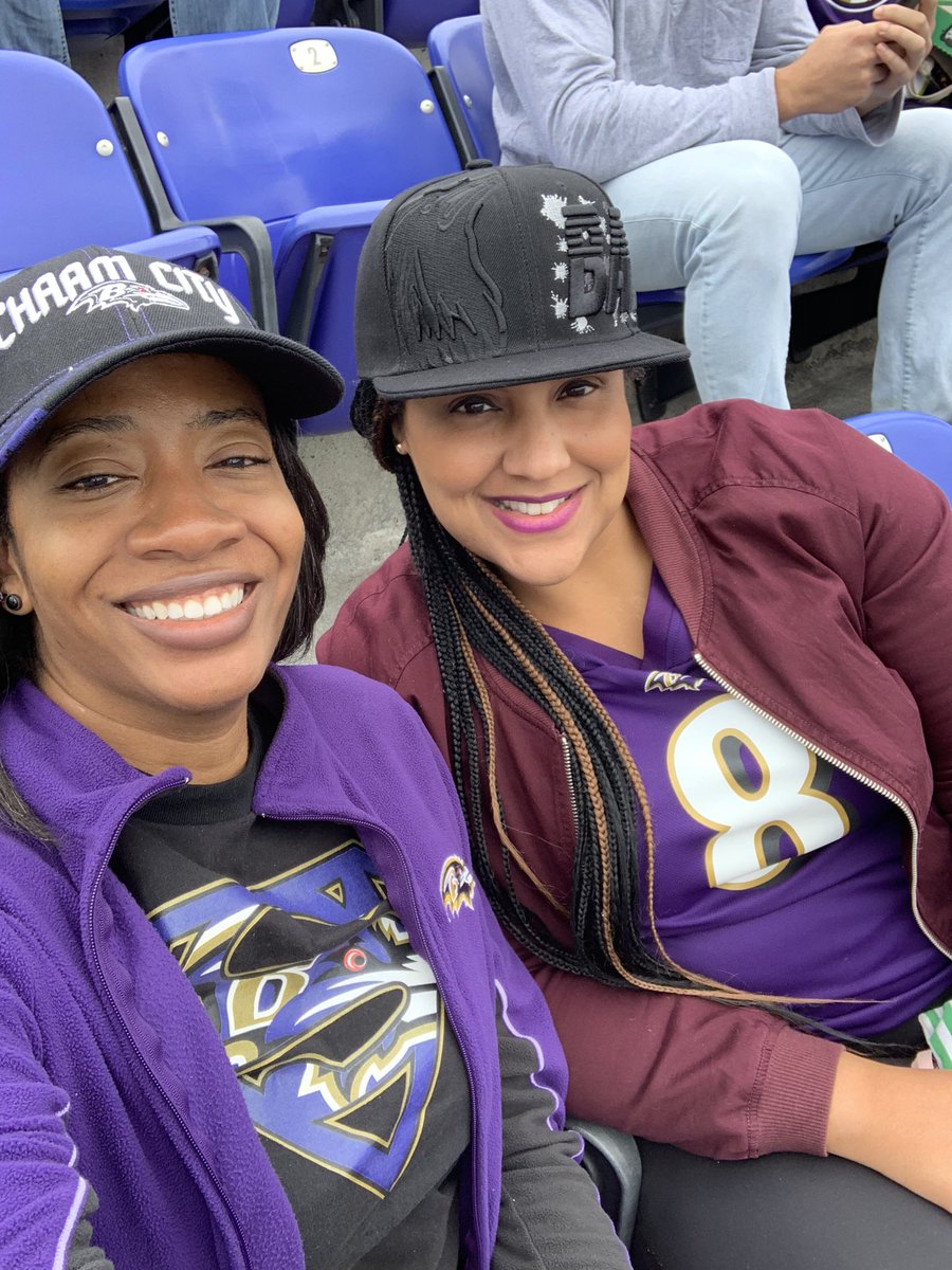 aisha_dickerson's tweet photo. Scientists are people! Sometimes we get together outside of work for NFL games, put way too much effort into Halloween costumes, or hike to the edge of a cliff. https://t.co/xiD42148J6