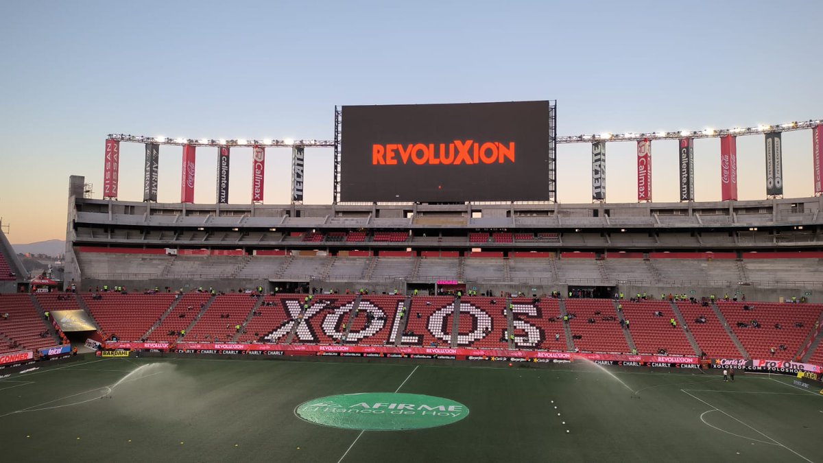 CriptoMexico_'s tweet photo. 🤯¡Tu pasión por el #fútbol te lleva a #CriptoMéxicoTijuana!
🤔Tenemos 10 entradas para ti.
Sigue estos sencillos pasos:
1. ♥y 🔁
2.Sigue a
@carnescrypto
@VaraNetwork_ES
@meta_pool
@Xolos
@Xolos_nft
@bitlab_world
@Soredi_io
@theEthereans
@mxweb3
@Techdetech
@Cryptoversidad
@SuperteamMX
@criptecmx
@digitalizadosco
3. Comenta una foto tuya desde el @calienteestadio💥
Las primeras 10 personas en participar se llevarán su pase doble de entradas generales, válidas para el 20-22 en
@trompomuseo y el cierre del evento 23/09 en el estadio caliente, hogar de los @xolos @xolos_nft
.
.
#Speaker #NFT #Web3 #blockchain #Tijuana #Xolos #RevoluXión #Evento #Participación #Crypto #cripto #metaverso #arte #criptomonedas #finanzas #bitcoin #eth #tecnología