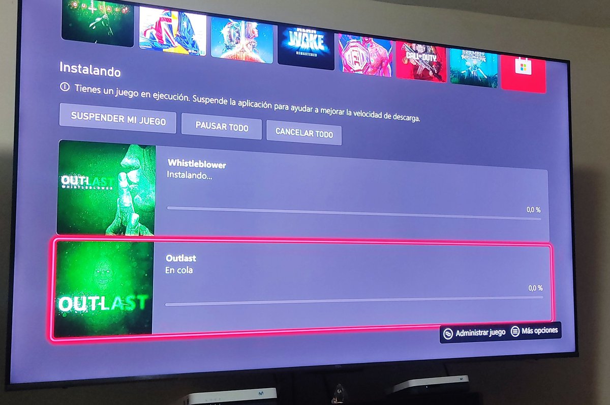 fergisgamer's tweet photo. Pues noche de terror las compras del viernes 😱😰 #outlas #outlas2 llegaron a mi biblioteca #XboxSeriesX https://t.co/umrZQgAXuj