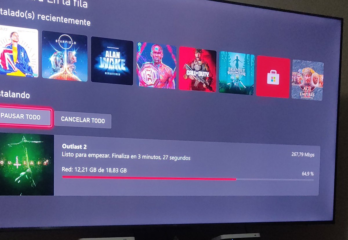fergisgamer's tweet photo. Pues noche de terror las compras del viernes 😱😰 #outlas #outlas2 llegaron a mi biblioteca #XboxSeriesX https://t.co/umrZQgAXuj