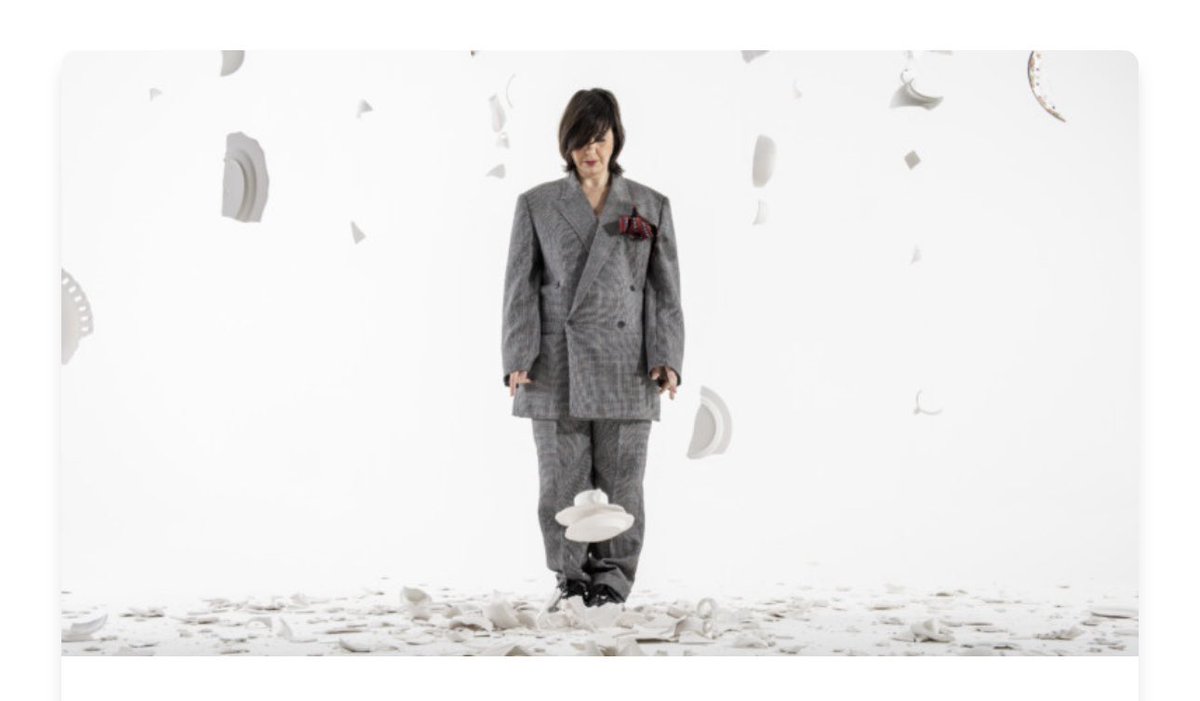 PODCAST:
Angela meets with Jo Lyne and Lisa Vint to reflect upon the creation of Chronicle One: Grief. This conversation remembers the processes behind the making of this film, their bravery, raw honesty and forging new friendships.  heartofglass.org.uk/projects-and-e…