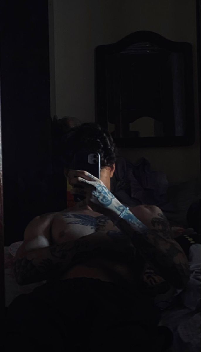 📷: To Roxy.

— cancelled —