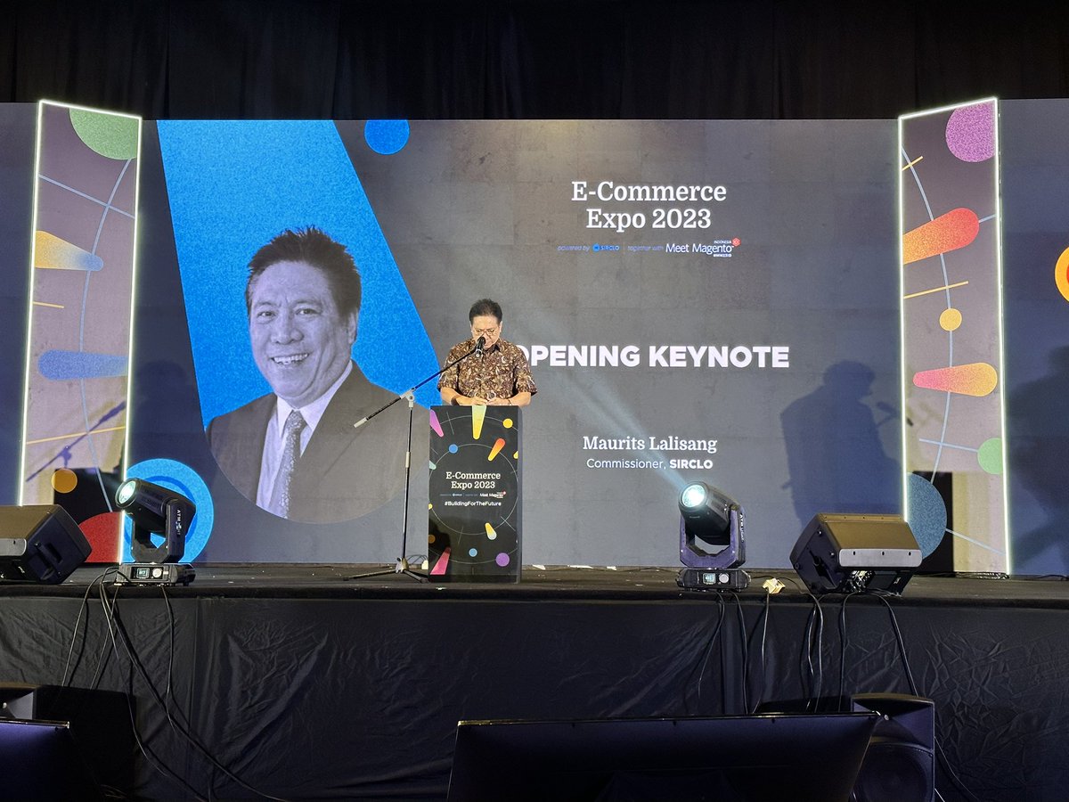 jeo4long's tweet photo. Day 2 opening keynote underway ๐ #mm23id #buildingforthefuture https://t.co/0jkYLaFYPR