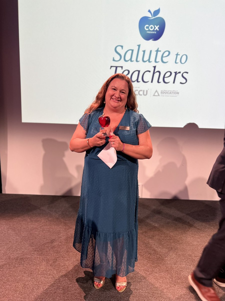 SUHSD's tweet photo. 📣📣San Diego County Teacher of the Year alert! 📣📣 #SUHSD you’re looking at one of the new San Diego County Teachers of the Year……Melanie Villanueva! 🏆🎉 Congratulations Melanie! https://t.co/qWOtElYEmw