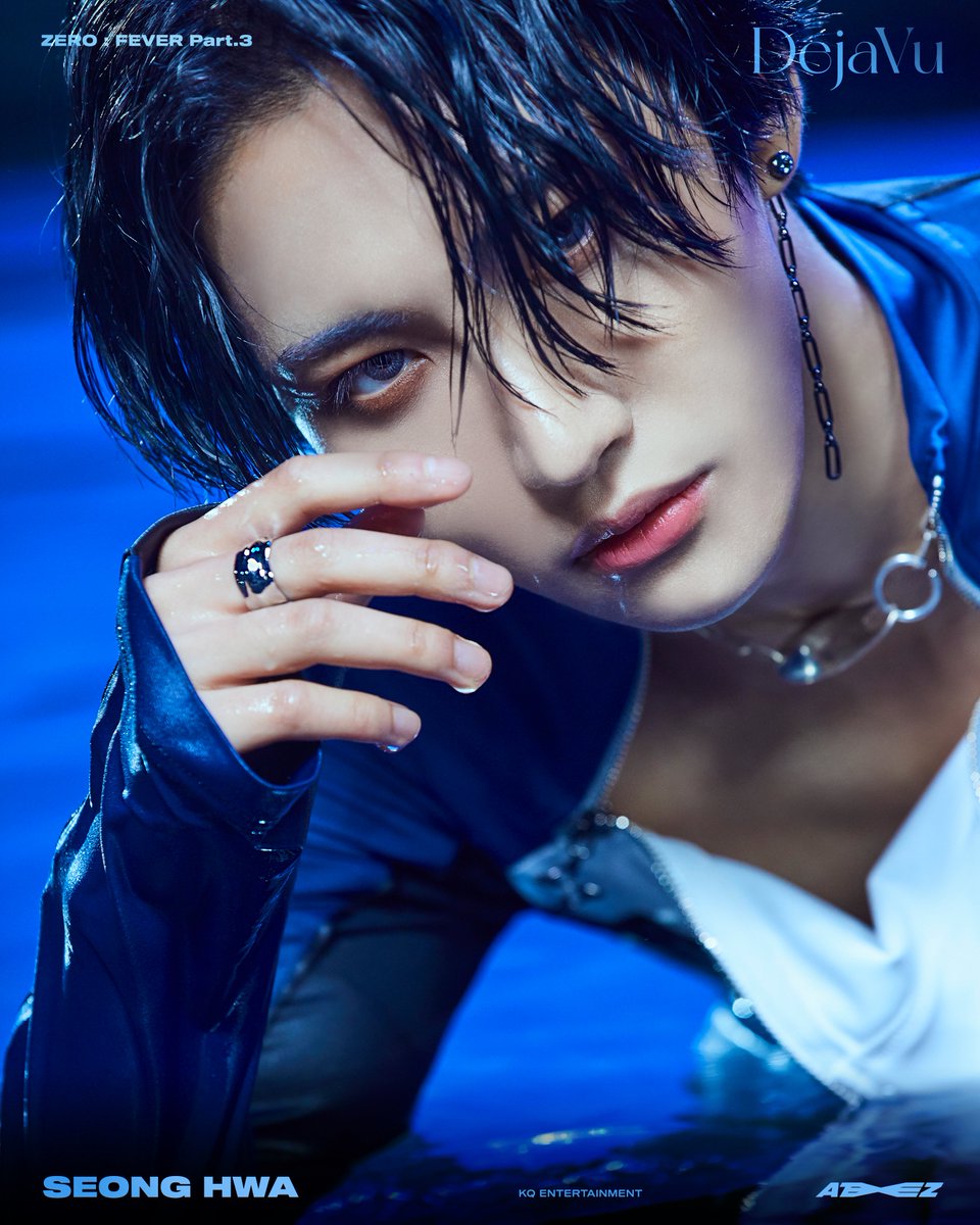 hwalilac's tweet photo. happy two years since we got the most legendary seonghwa concept for deja vu https://t.co/zwuPM6e1mN