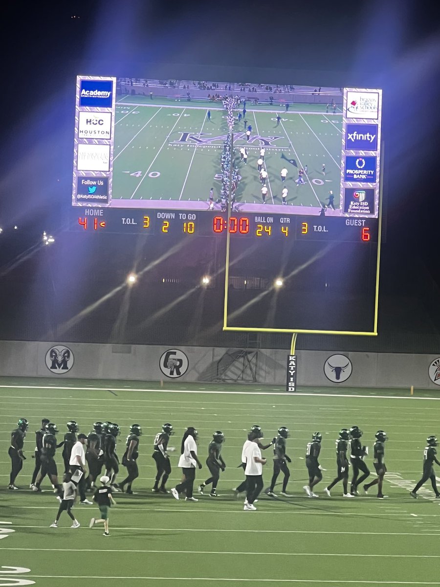 MCRamFootball's tweet photo. Mayde Creek with the victory.
41-6 https://t.co/Dc4HRfVtby