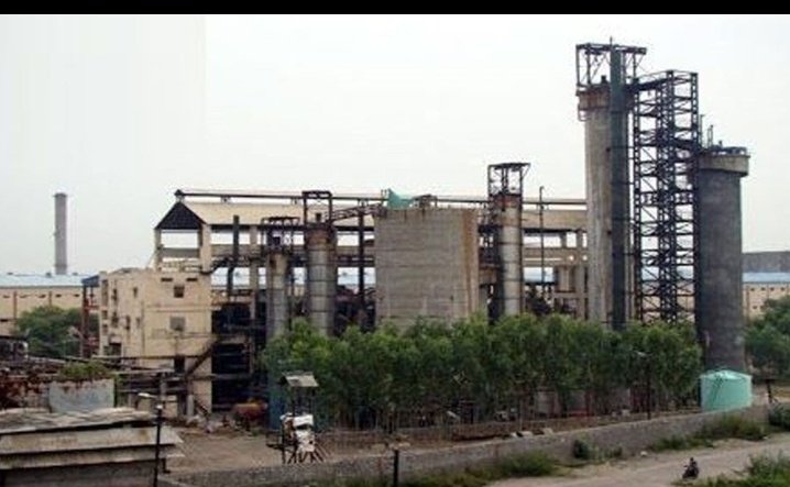 aapkajunaidak's tweet photo. "🔴 Calling on @TelanganaCMO @AAPTELANGANA to take immediate action! The Nizam Sugar Factory employees have been left in the lurch for too long. Their rightful benefits &amp; livelihoods r at stake.Let's ensure justice prevails #NizamSugarFactory #EmployeeRights #TelanganaUnrest 🙏" https://t.co/5eYvSYu1xy