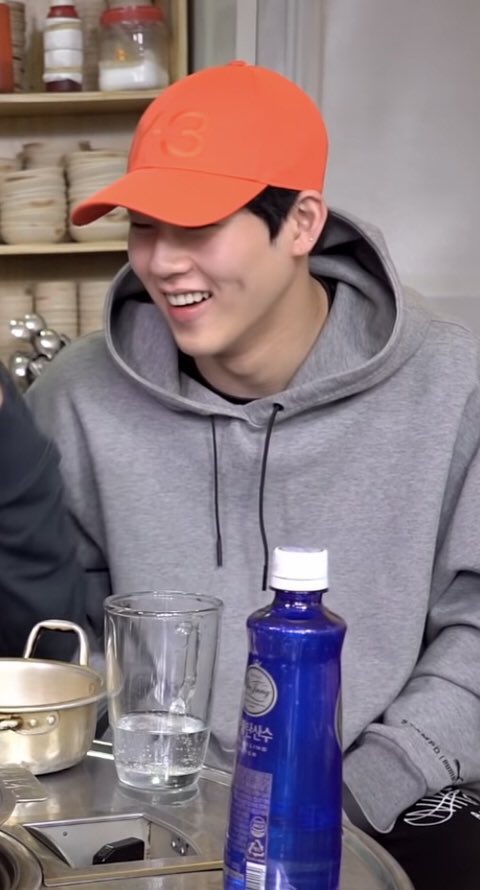 helovespizzza's tweet photo. 몇천개의 사진중에서도 주기적으로 들여다 보는 애들이 몇개 있음.. https://t.co/NtJ7IkErIr