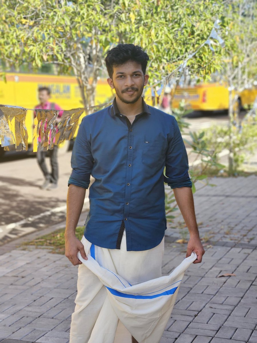 Aryansdas's tweet photo. Onam 2023🌼🏵️ https://t.co/5r3lmu6JzV