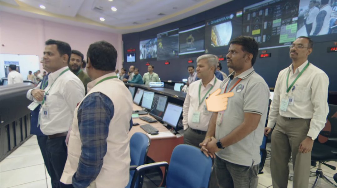 TheSpacePirateX's tweet photo. @42Cybertron noticed the patch, designed by you, two times during the @PMOIndia Shri @narendramodi Ji's address this morning. 🙂

#chanderyaan3 #ShivShakti #Tiranga #NatinalSpaceDay #SpaceHackathon https://t.co/42qeidh4dF