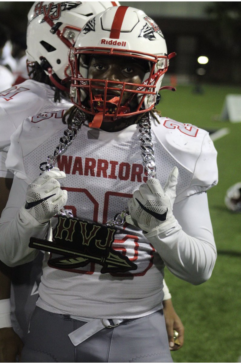 FootballHvj's tweet photo. Congratulations To HVJ Football Team On An Amazing Team Win Tonight❗️We Fought As A Team Until The End.  #HVJ @coachtwelch1 @benton_leroy @CoachMosesG @TrainerOfSpeed1 https://t.co/PASHazaRRm