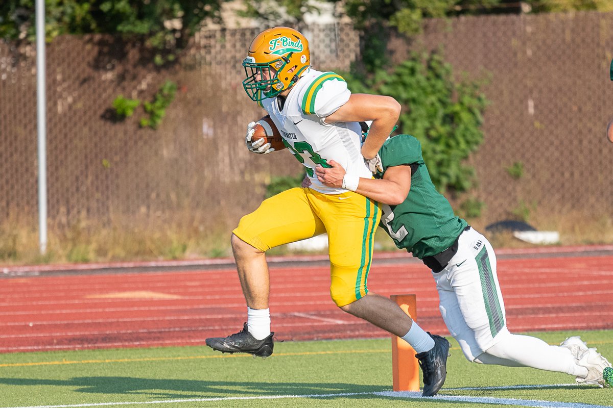 J_Kirshenbaum's tweet photo. Photos: @TBirdFootball jamboree'd tonight, which means it's just about time for football season in southwest Washington https://t.co/c2CwuvaiwM