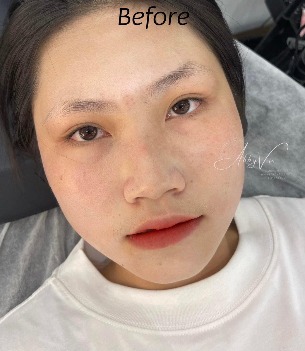 Abbyvubrows251's tweet image. With the hairstroke technique can create natural, crisp strokes for stunning eyebrows. #hairstrokes
#powerbrows #browtattoo #ombrebrows #ombreshading #hairstrokebrows #liptattoo #lipblush #softlip #permanentmakup #semipermanentbrows #pmu #elpasotexas