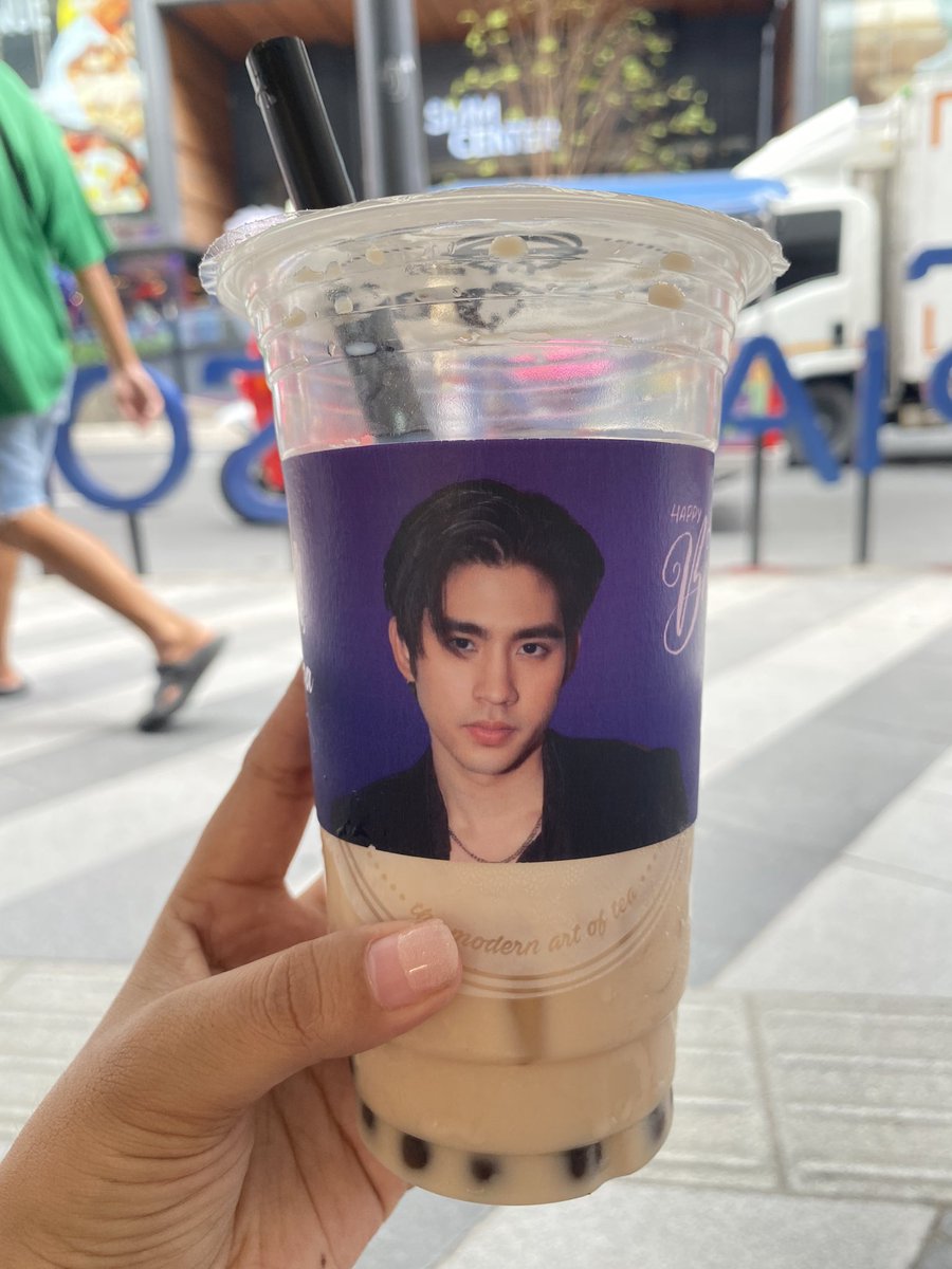Ka_Aoom's tweet photo. HBD สุขสันต์วันเกิดนะคะ 
ขอให้ดุลมีความสุขมากๆ ดังๆ ปัง ร่ำรวยๆ 

สุดจะหล่อเลยค้าบบบ 

#ดุลร่มยี่สิบห้าวาสนาใครหนอ #dunromch @dunromch https://t.co/3N3yiUgzyT