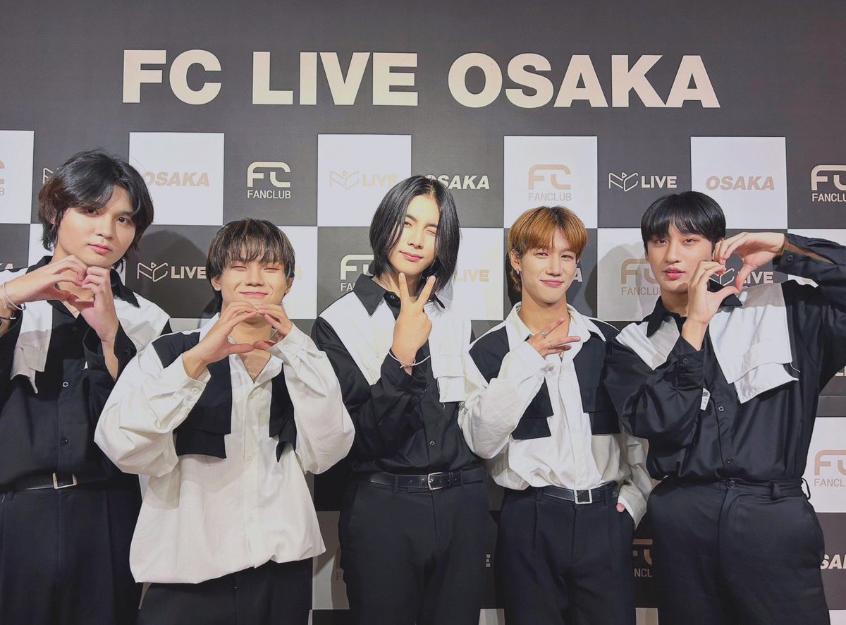 ️#RoaDB LIVE EVENT in JAPAN
  　◤◢◤𝗠𝗢𝗩𝗘 𝗔𝗚𝗔𝗜𝗡  ◢◤◢

🗓️8/26(土)
①14:00②18:00
📍#FCLIVEOSAKA
🔗 bit.ly/3DgoFcJ
初回無料🆓/当日券⭕️

#ロードビー 大阪イベントラスト‼️
皆さんでラストを盛り上げてください😆💓💓💓

#로드비 #鶴橋 #大阪