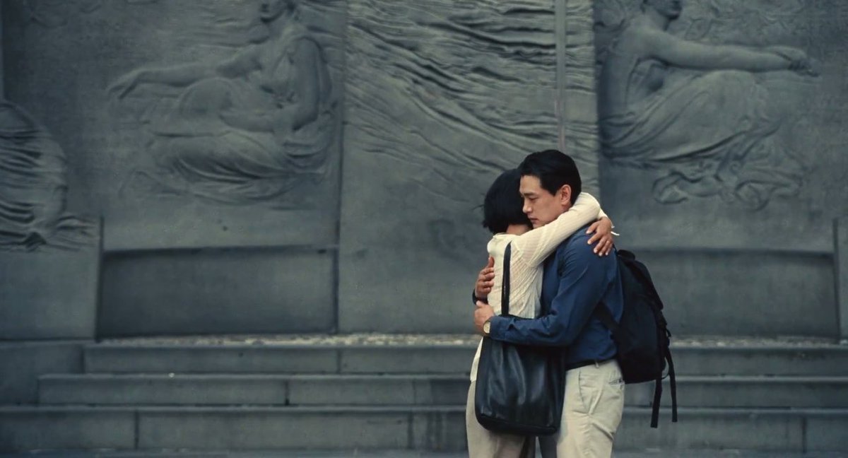 “If you leave something behind, you gain something too.”

Past Lives, 2023

— Celine Song