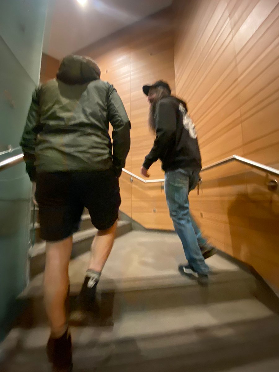 4:30 Autogrill !!!  We need one more espresso!!