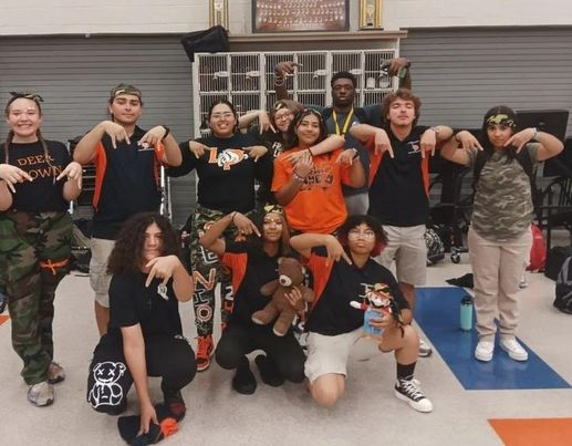 La Porte HS Band and Color Guard tweet media