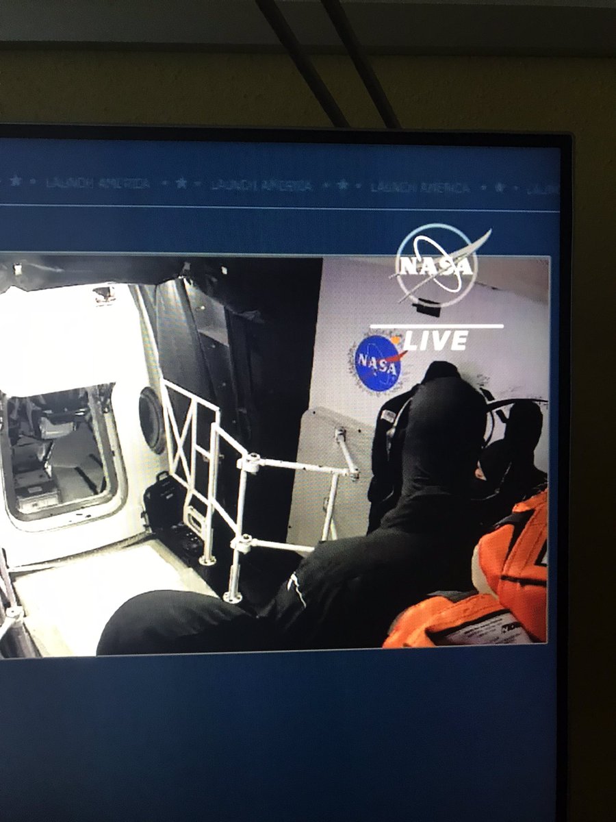 chica_twopatch's tweet image. **Guten Morgen**
Live dabei #Crew7 #SpaceStation #NasaKennedy